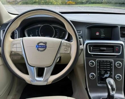 Чорний Вольво С60, об'ємом двигуна 2.5 л та пробігом 77 тис. км за 2100 $, фото 10 на Automoto.ua