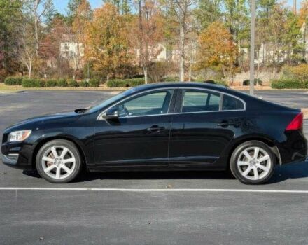 Черный Вольво С60, объемом двигателя 2.5 л и пробегом 99 тыс. км за 6600 $, фото 3 на Automoto.ua