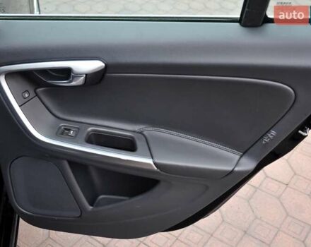 Черный Вольво С60, объемом двигателя 1.97 л и пробегом 82 тыс. км за 10500 $, фото 21 на Automoto.ua