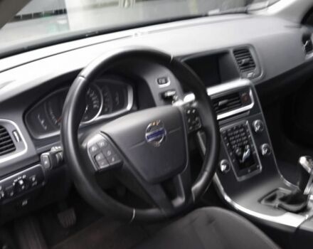 Чорний Вольво С60, об'ємом двигуна 2 л та пробігом 44 тис. км за 13658 $, фото 6 на Automoto.ua