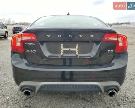 Черный Вольво С60, объемом двигателя 2 л и пробегом 77 тыс. км за 3000 $, фото 5 на Automoto.ua