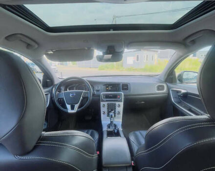 Черный Вольво С60, объемом двигателя 2 л и пробегом 94 тыс. км за 14500 $, фото 8 на Automoto.ua