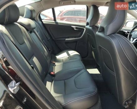 Черный Вольво С60, объемом двигателя 2 л и пробегом 62 тыс. км за 3000 $, фото 9 на Automoto.ua