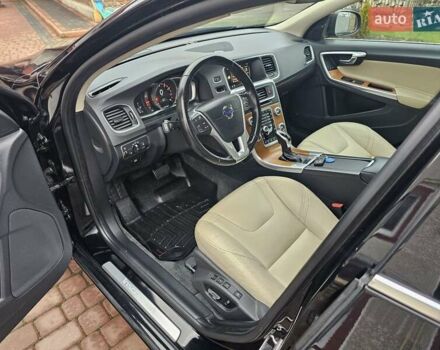 Черный Вольво С60, объемом двигателя 1.97 л и пробегом 141 тыс. км за 12950 $, фото 18 на Automoto.ua