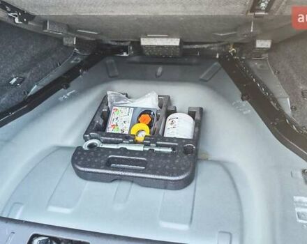 Чорний Вольво С60, об'ємом двигуна 1.98 л та пробігом 205 тис. км за 16900 $, фото 41 на Automoto.ua