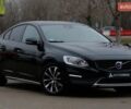 Черный Вольво С60, объемом двигателя 1.97 л и пробегом 217 тыс. км за 15500 $, фото 1 на Automoto.ua