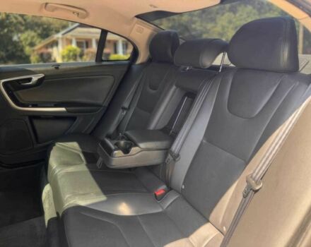 Вольво С60 2018 в Одессе на Automoto.ua Черный Вольво С60, объемом двигателя 2 л и пробегом 43 тыс. км за 17200 $, фото 8 на Automoto.ua