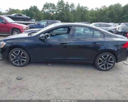 Чорний Вольво С60, об'ємом двигуна 2 л та пробігом 24 тис. км за 2100 $, фото 14 на Automoto.ua