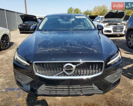 Вольво С60 2018 в Полтаве на Automoto.ua Черный Вольво С60, объемом двигателя 2 л и пробегом 35 тыс. км за 6200 $, фото 4 на Automoto.ua