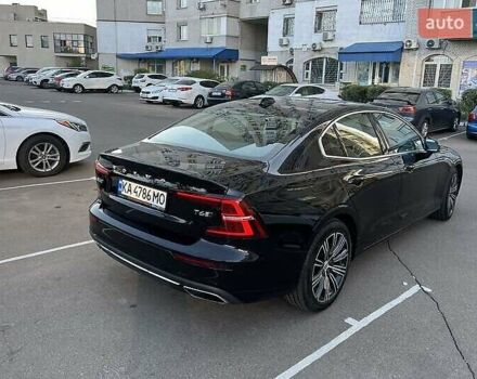 Вольво С60 2019 у Києві на Automoto.ua Чорний Вольво С60, об'ємом двигуна 1.97 л та пробігом 62 тис. км за 25100 $, фото 7 на Automoto.ua