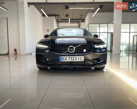 Черный Вольво С60, объемом двигателя 1.97 л и пробегом 69 тыс. км за 22500 $, фото 2 на Automoto.ua