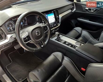 Черный Вольво С60, объемом двигателя 1.97 л и пробегом 69 тыс. км за 22500 $, фото 1 на Automoto.ua