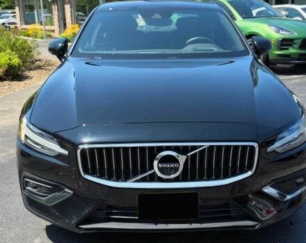 Черный Вольво С60, объемом двигателя 2 л и пробегом 44 тыс. км за 16000 $, фото 1 на Automoto.ua