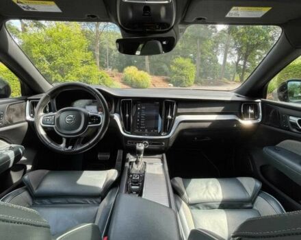 Черный Вольво С60, объемом двигателя 2 л и пробегом 46 тыс. км за 8000 $, фото 8 на Automoto.ua