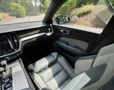 Черный Вольво С60, объемом двигателя 2 л и пробегом 46 тыс. км за 8000 $, фото 10 на Automoto.ua