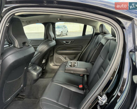 Чорний Вольво С60, об'ємом двигуна 1.97 л та пробігом 43 тис. км за 25500 $, фото 14 на Automoto.ua