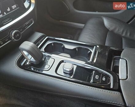 Чорний Вольво С60, об'ємом двигуна 1.97 л та пробігом 100 тис. км за 31990 $, фото 29 на Automoto.ua