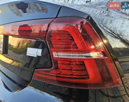 Чорний Вольво С60, об'ємом двигуна 1.97 л та пробігом 100 тис. км за 31990 $, фото 16 на Automoto.ua