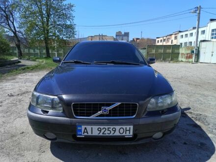 Вольво С60 2003 у Белой Церкве на Automoto.ua Чорний Вольво С60, об'ємом двигуна 2.4 л та пробігом 253 тис. км за 5500 $, фото 1 на Automoto.ua