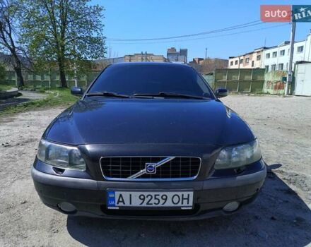 Черный Вольво С60, объемом двигателя 2.4 л и пробегом 253 тыс. км за 5400 $, фото 1 на Automoto.ua