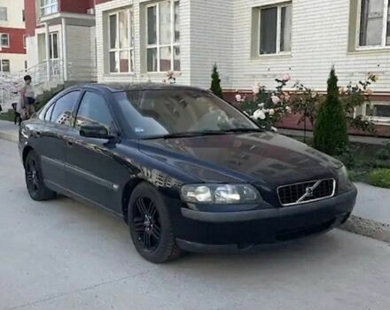 Чорний Вольво С60, об'ємом двигуна 3 л та пробігом 350 тис. км за 5195 $, фото 1 на Automoto.ua