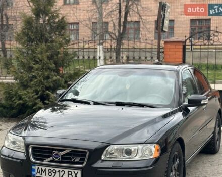 Черный Вольво С60, объемом двигателя 2.44 л и пробегом 231 тыс. км за 8500 $, фото 1 на Automoto.ua