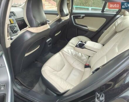 Черный Вольво С60, объемом двигателя 1.98 л и пробегом 220 тыс. км за 9500 $, фото 1 на Automoto.ua