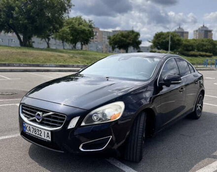 Черный Вольво С60, объемом двигателя 2.95 л и пробегом 197 тыс. км за 9500 $, фото 1 на Automoto.ua