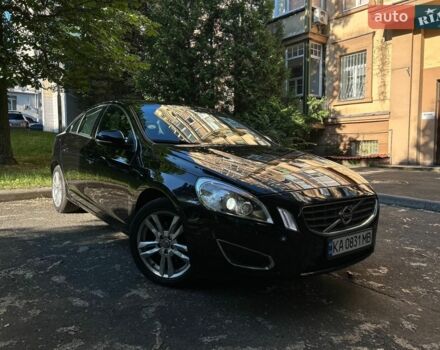 Черный Вольво С60, объемом двигателя 1.98 л и пробегом 335 тыс. км за 10999 $, фото 1 на Automoto.ua