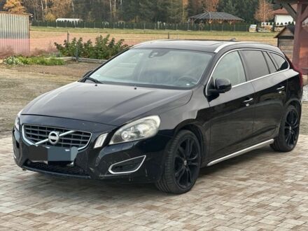 Черный Вольво С60, объемом двигателя 2 л и пробегом 297 тыс. км за 2650 $, фото 1 на Automoto.ua