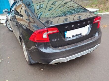 Вольво С60 2011 в Кривом Роге на Automoto.ua Черный Вольво С60, объемом двигателя 2 л и пробегом 23 тыс. км за 10881 $, фото 1 на Automoto.ua