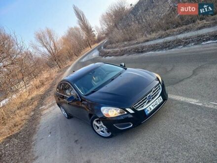 Вольво С60 2012 у Києві на Automoto.ua Чорний Вольво С60, об'ємом двигуна 2.52 л та пробігом 188 тис. км за 9500 $, фото 1 на Automoto.ua