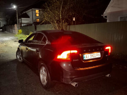 Черный Вольво С60, объемом двигателя 2.52 л и пробегом 195 тыс. км за 9800 $, фото 1 на Automoto.ua