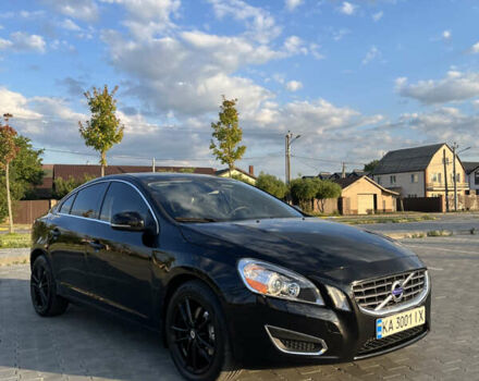 Вольво С60 2012 в Киеве на Automoto.ua Черный Вольво С60, объемом двигателя 2.95 л и пробегом 220 тыс. км за 10500 $, фото 1 на Automoto.ua