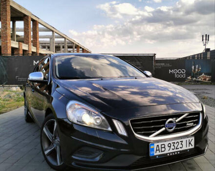 Чорний Вольво С60, об'ємом двигуна 1.98 л та пробігом 225 тис. км за 12700 $, фото 1 на Automoto.ua