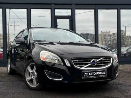 Черный Вольво С60, объемом двигателя 0 л и пробегом 170 тыс. км за 9690 $, фото 1 на Automoto.ua
