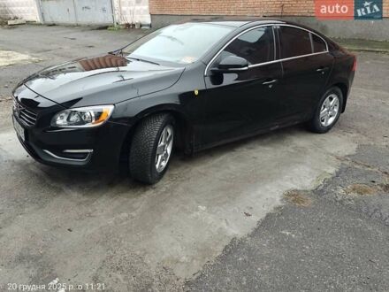 Черный Вольво С60, объемом двигателя 2.5 л и пробегом 100 тыс. км за 14999 $, фото 1 на Automoto.ua