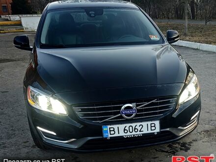 Черный Вольво С60, объемом двигателя 2.5 л и пробегом 100 тыс. км за 14800 $, фото 1 на Automoto.ua