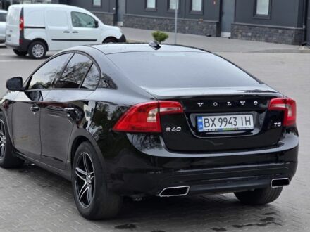 Чорний Вольво С60, об'ємом двигуна 2 л та пробігом 156 тис. км за 8946 $, фото 1 на Automoto.ua