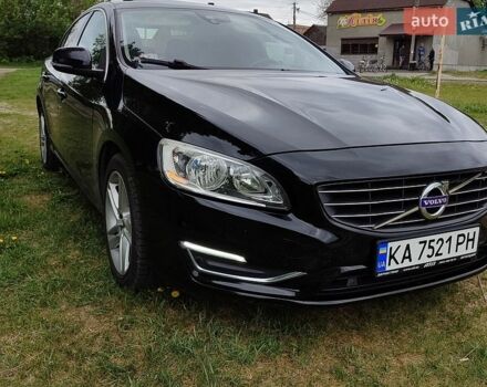 Черный Вольво С60, объемом двигателя 1.97 л и пробегом 255 тыс. км за 9800 $, фото 1 на Automoto.ua