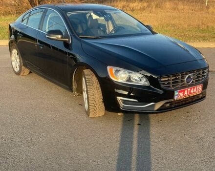 Черный Вольво С60, объемом двигателя 2.52 л и пробегом 270 тыс. км за 12000 $, фото 1 на Automoto.ua