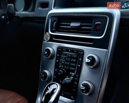 Черный Вольво С60, объемом двигателя 1.97 л и пробегом 168 тыс. км за 15900 $, фото 1 на Automoto.ua