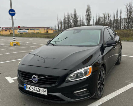 Черный Вольво С60, объемом двигателя 2 л и пробегом 175 тыс. км за 13000 $, фото 1 на Automoto.ua