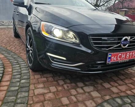 Черный Вольво С60, объемом двигателя 1.97 л и пробегом 141 тыс. км за 12950 $, фото 1 на Automoto.ua