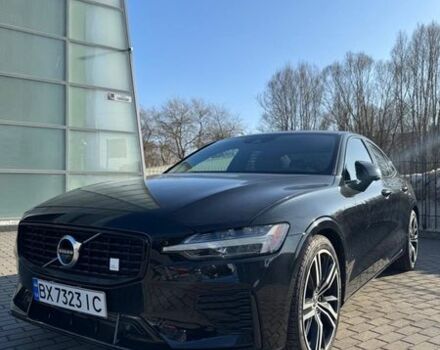 Черный Вольво С60, объемом двигателя 1.97 л и пробегом 69 тыс. км за 22300 $, фото 1 на Automoto.ua