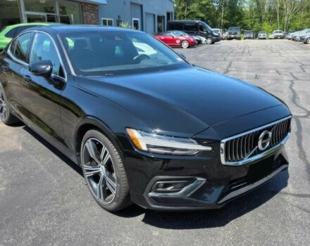 Черный Вольво С60, объемом двигателя 2 л и пробегом 44 тыс. км за 16000 $, фото 1 на Automoto.ua