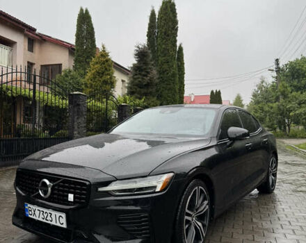 Черный Вольво С60, объемом двигателя 1.97 л и пробегом 69 тыс. км за 26500 $, фото 1 на Automoto.ua