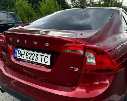 Вольво С60 2012 в Одессе на Automoto.ua Красный Вольво С60, объемом двигателя 2.5 л и пробегом 257 тыс. км за 8600 $, фото 4 на Automoto.ua