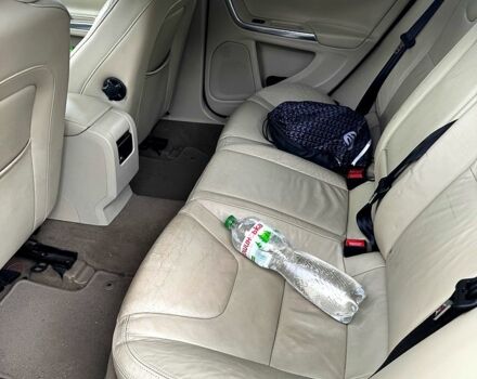 Вольво С60 2012 в Одессе на Automoto.ua Красный Вольво С60, объемом двигателя 2.5 л и пробегом 257 тыс. км за 8600 $, фото 7 на Automoto.ua