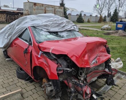 Красный Вольво С60, объемом двигателя 3 л и пробегом 122 тыс. км за 4500 $, фото 3 на Automoto.ua